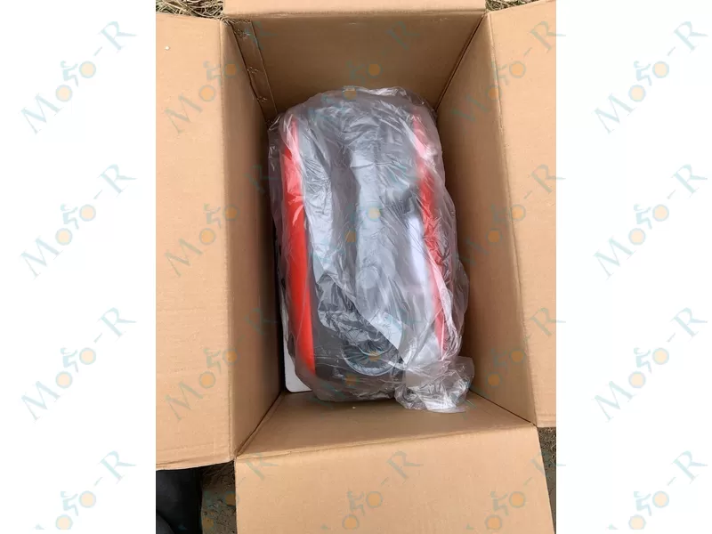 Фото 15 - Ген-р Инверторный FELFER  PR3800i  220V/12V 9A Power 2,8 -3,0 kW