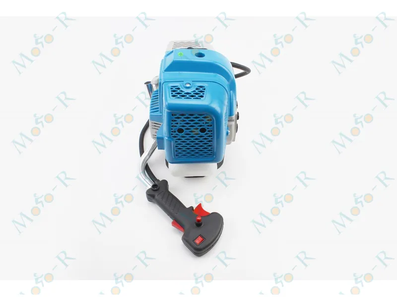 Фото 6 - Триммер (мотокоса) MAKITA GT4800 - 4,8кВт (шпуля-1шт+нож 3Т-1шт+40Тпоб-1шт, труба D-28mm x 9T)
